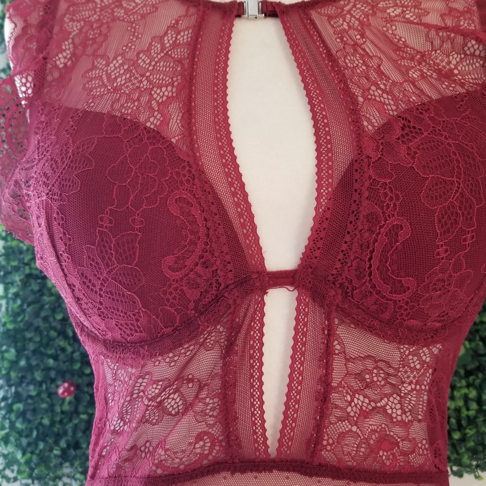 Fashion nova lace bodysuit - Picture 7 of 7